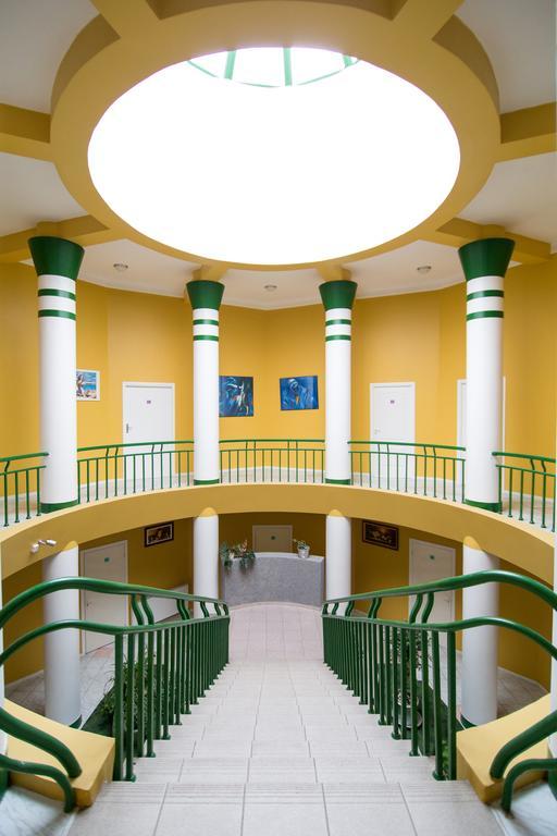 Hotel Vaivorykste Szawle Zewnętrze zdjęcie