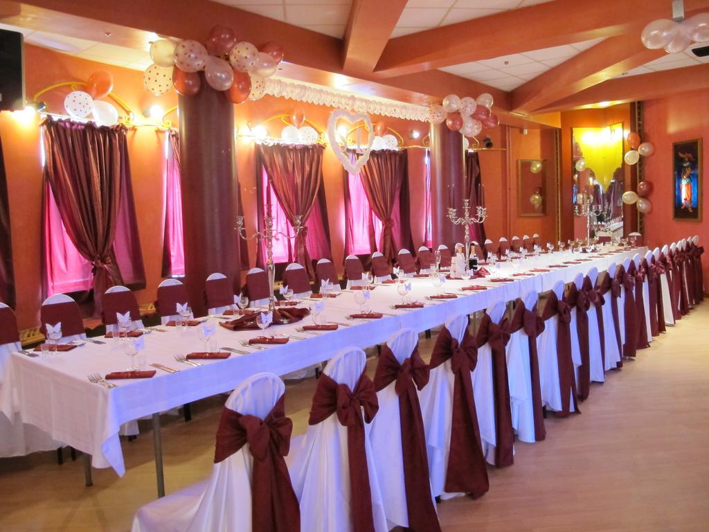 Hotel Vaivorykste Szawle Zewnętrze zdjęcie