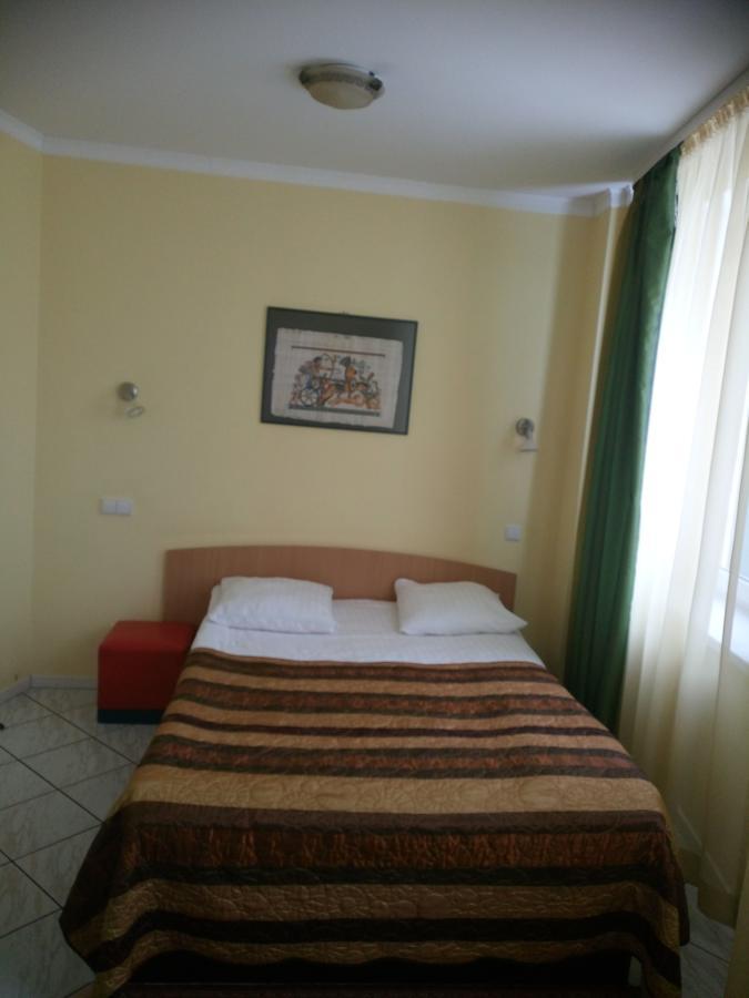 Hotel Vaivorykste Szawle Zewnętrze zdjęcie